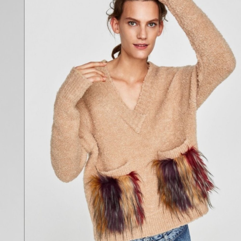Beige V-Neck Sweater with Faux Fur Pockets